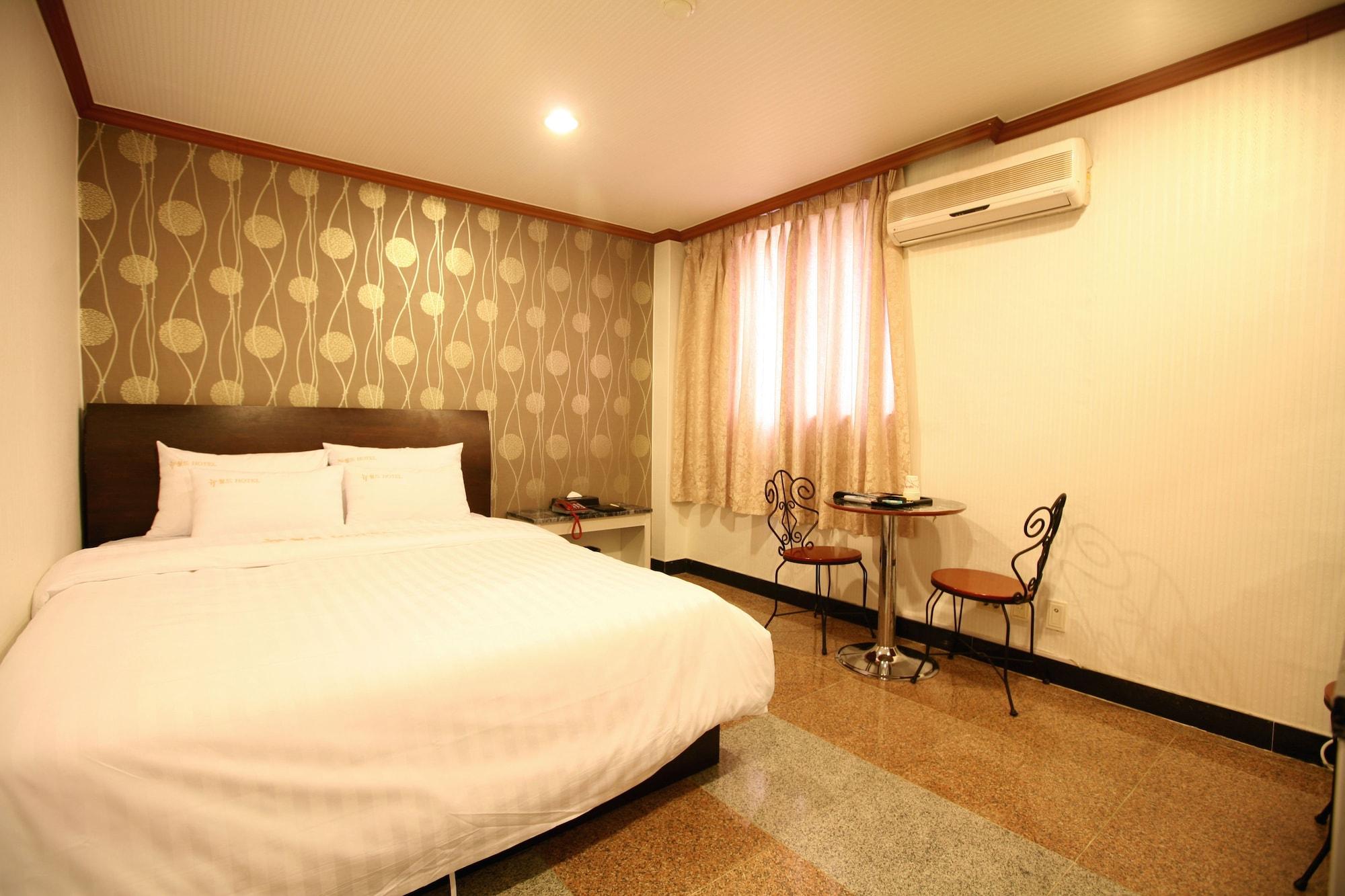New World Hotel Seoul Exterior photo